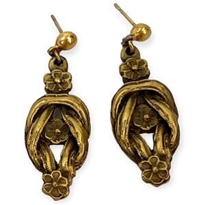 cALVA MUSEUM REPLICA GOLDTONE clip on EARRINGS - WOVEN & FLOWER DESIGN - 1-3/8"T